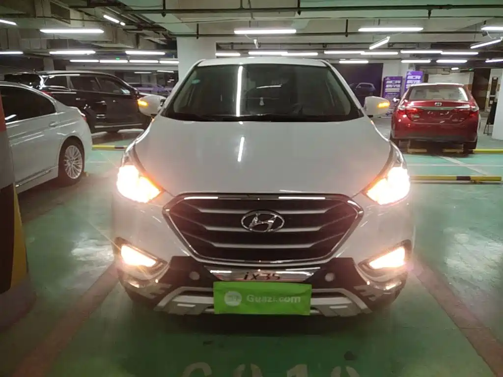 Hyundai Beijing Hyundai ix35 2015 2.0L Automatic 2WD Comfort China V фото 3