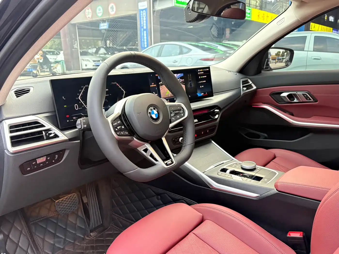 BMW 3 Series 2025 325Li M Sport Package фото 4