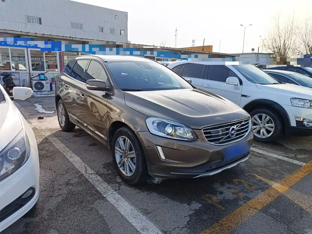Volvo XC60 2016 2017 T5 AWD Smart Premium