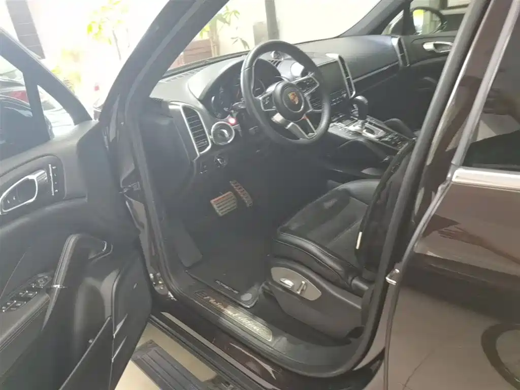 Porsche Cayenne 2016 Cayenne 3.0T фото 15