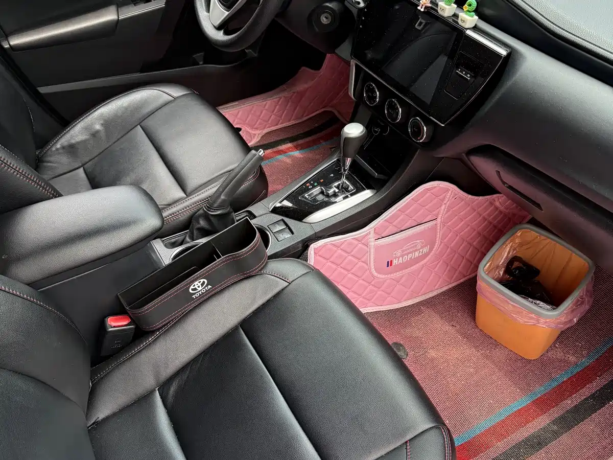 Toyota Corolla 2018 1.2T S-CVT GL Smart Edition фото 5