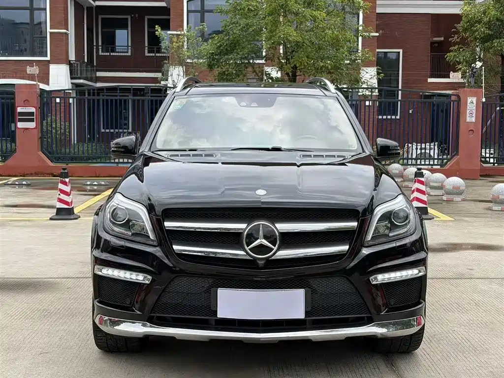 Mercedes-Benz GL-Class 2015 GL 400 4MATIC Luxury фото 2