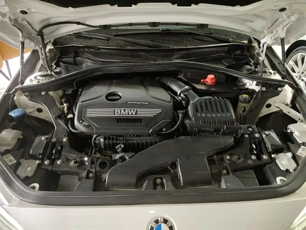 BMW 1 Series 2020 Model 120i M Sport Package фото 16