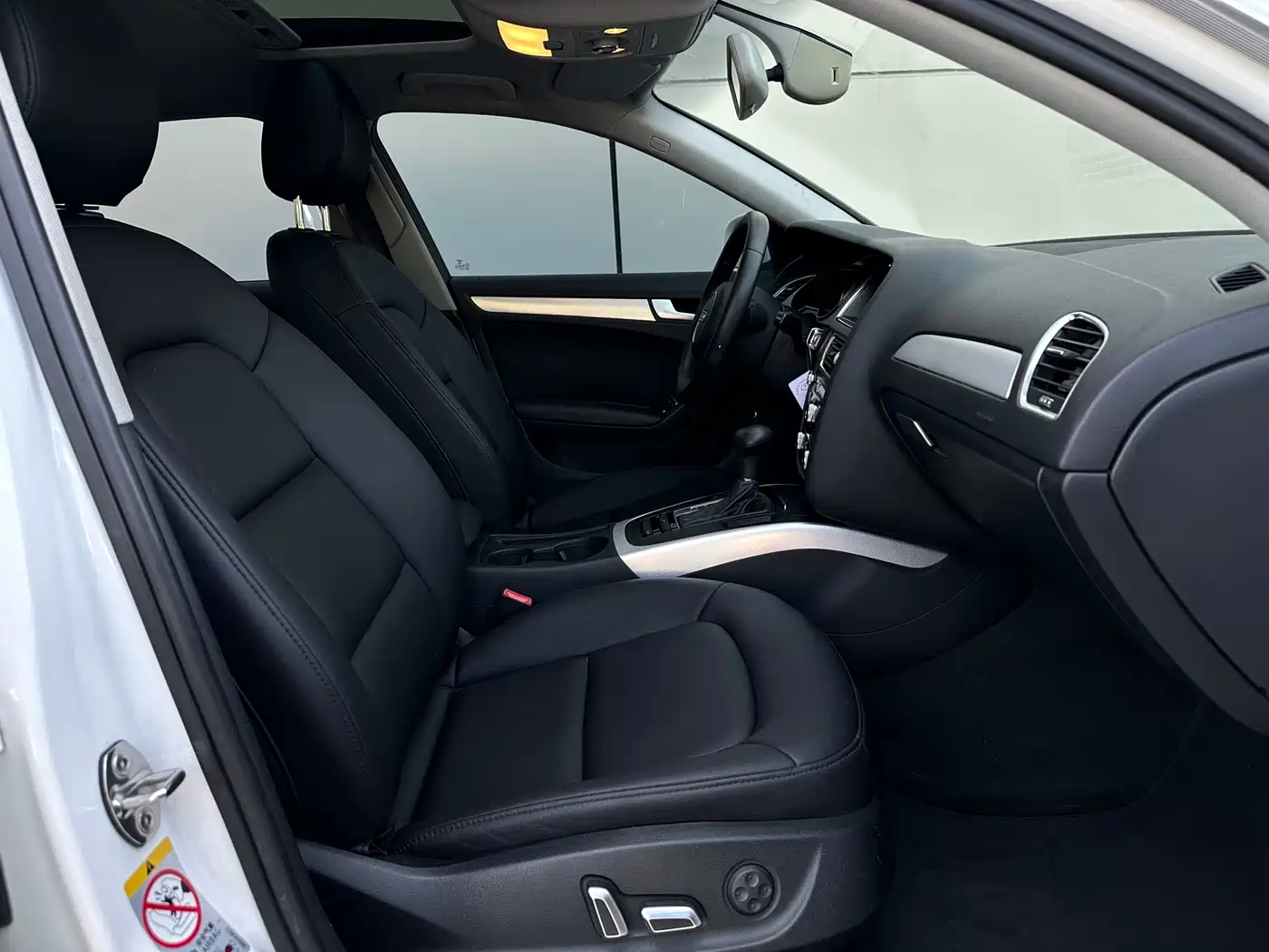 Audi A4L 2015 35 TFSI Auto Standard фото 9