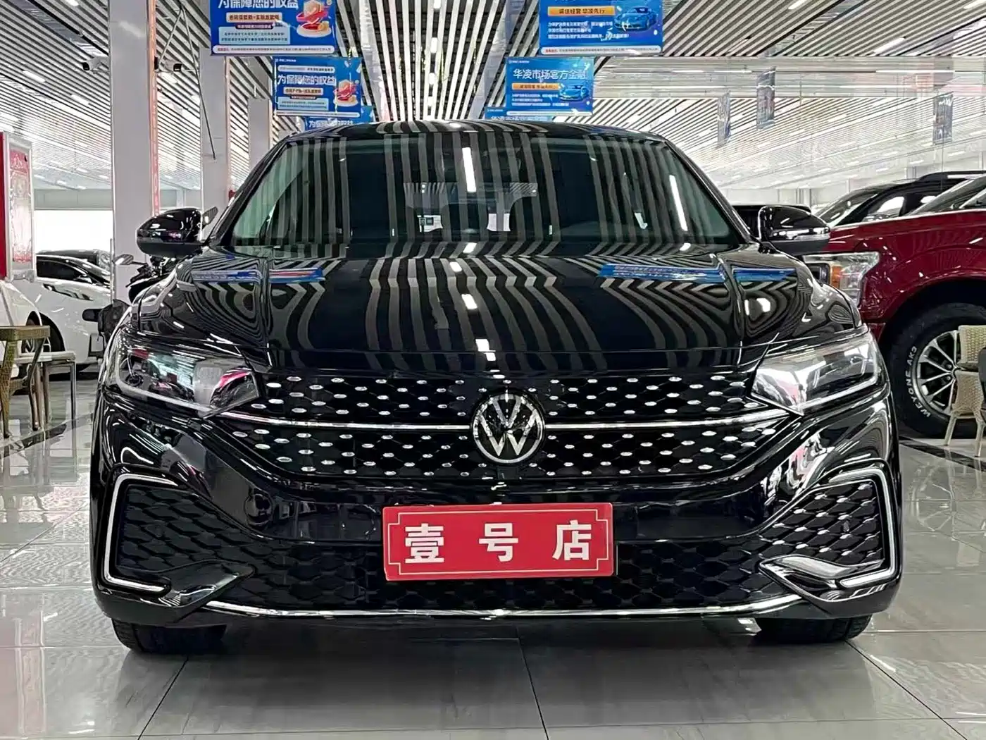 Volkswagen Passat 2024 Model 380TSI Starlight Elite фото 2