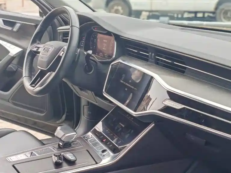 Audi A6L 2019 45 TFSI quattro Exclusive Elegance фото 8