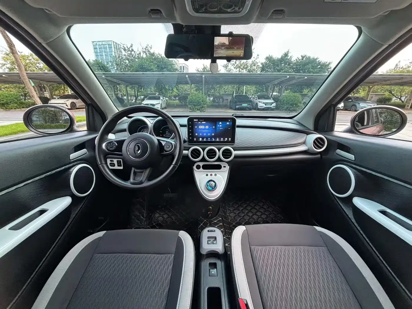 Ora Black Cat 2021 2021 351km Luxury Model