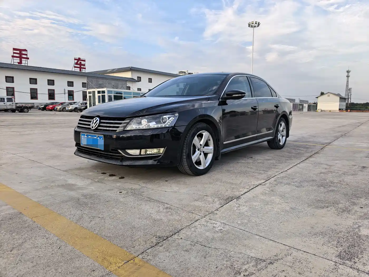 Volkswagen Passat 2014 1.8TSI DSG Executive Edition фото 3