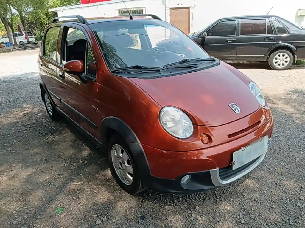 Baojun Lechi 2015 2012 Facelift 1.2L Manual Sport Vitality