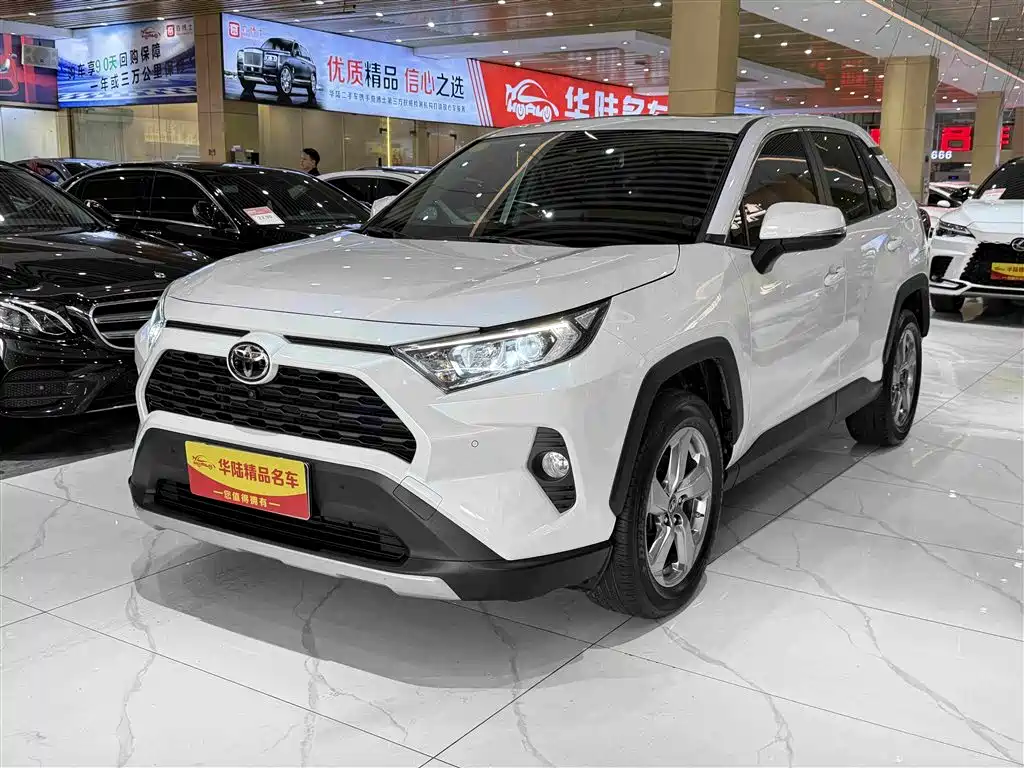 Toyota RAV4 Rongfang 2022 2.0L CVT 2WD Trend Edition