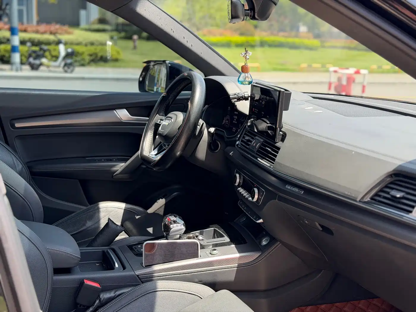 Audi Q5L 2022 40T RS Kit Racing Speed Edition фото 13