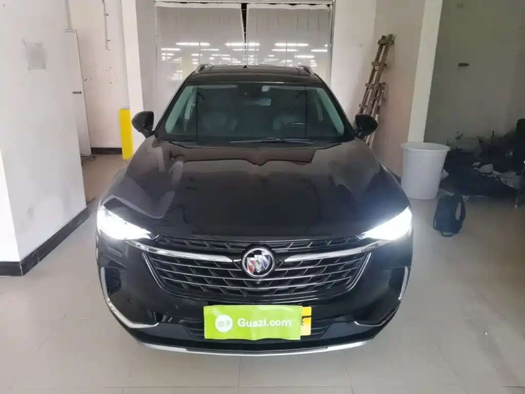 Photo 3 - Buick Envision Plus