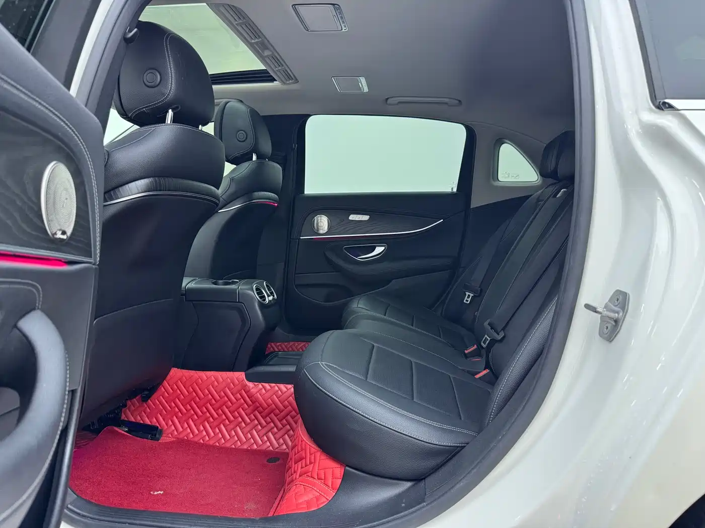 Mercedes-Benz E-Class 2019 E 260 L Sport фото 5
