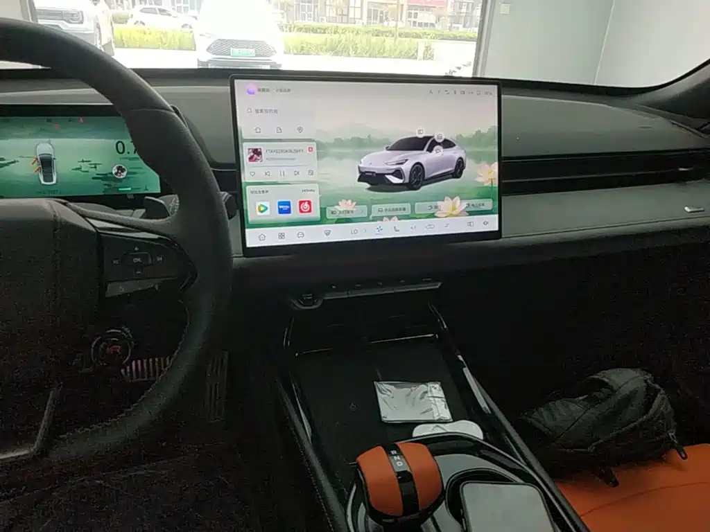 Changan UNI-V 2026 2025 2.0T Sport Version