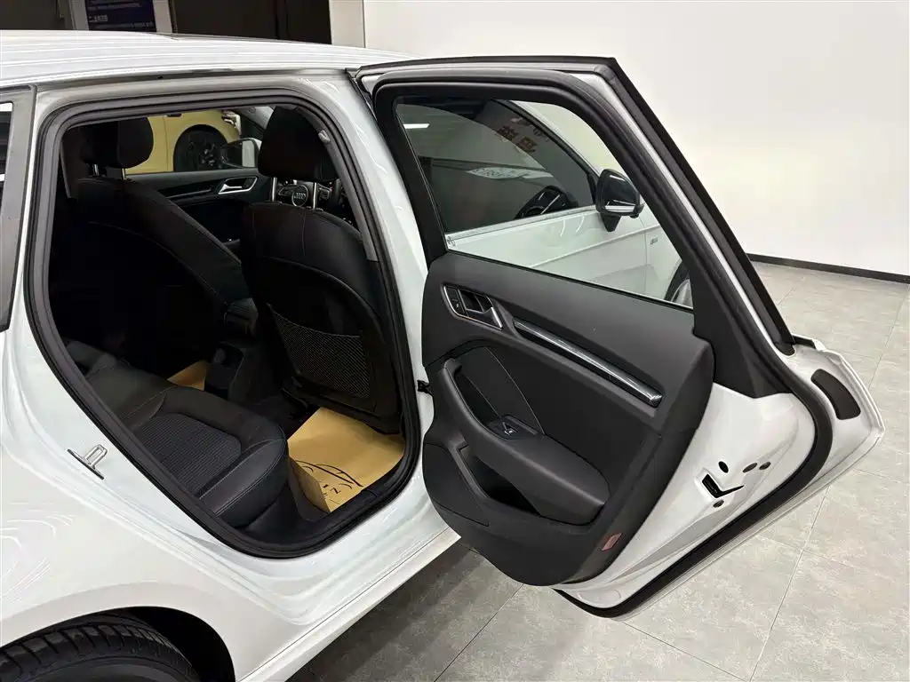 Audi A3 2019 Sportback 35 TFSI Fashion China V фото 20