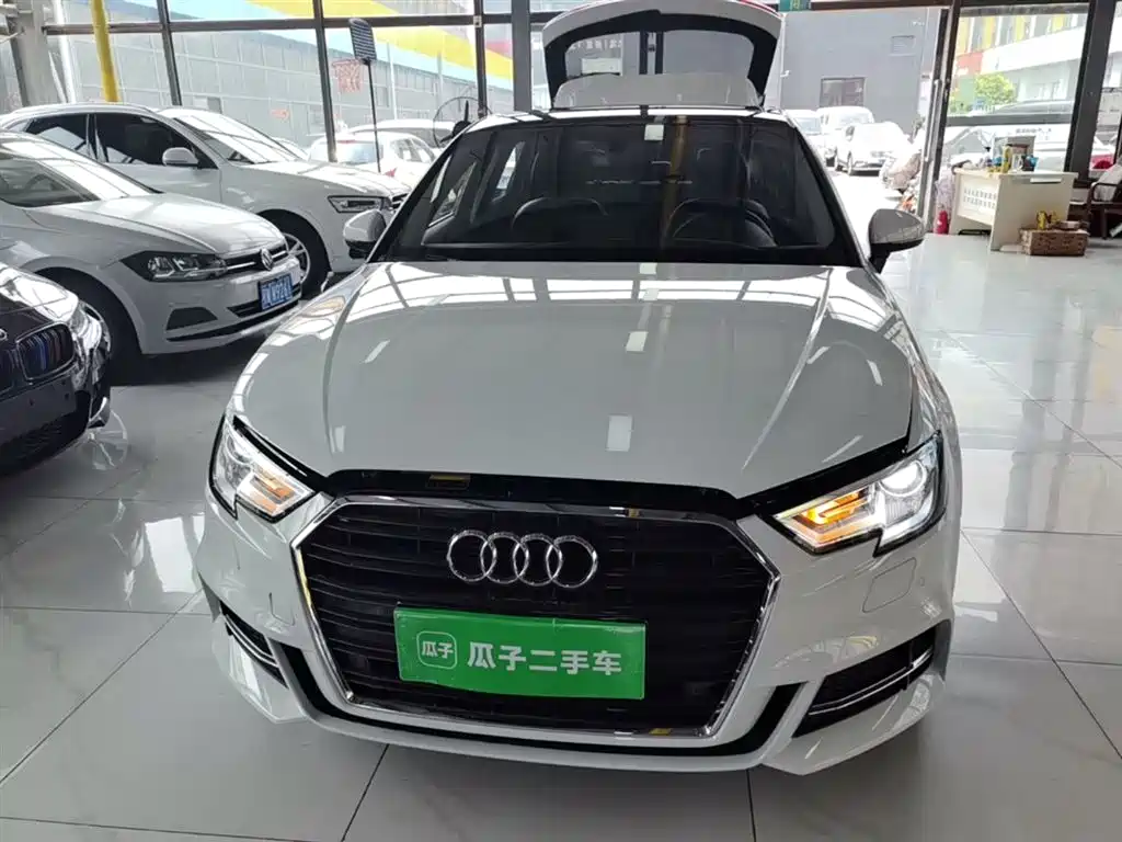 Audi A3 2018 30th Anniversary Sportback 35 TFSI Fashion фото 3
