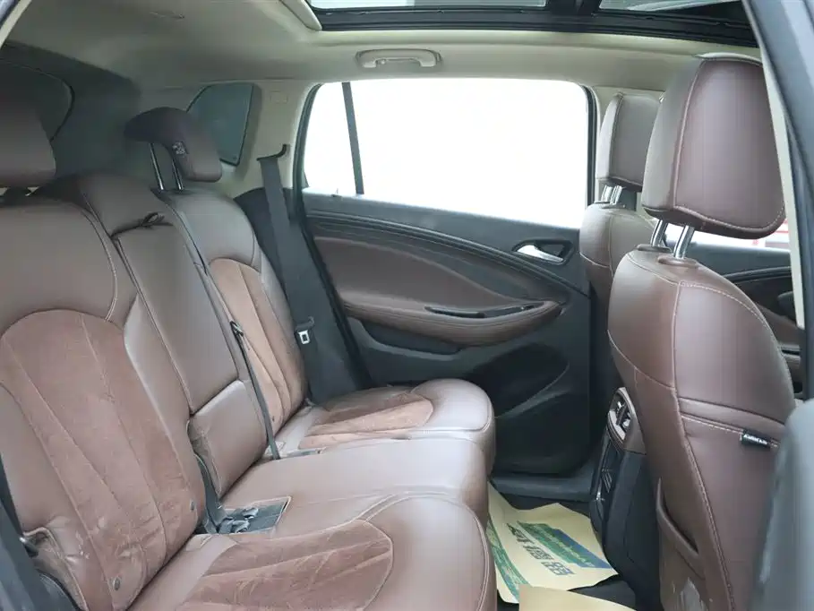 Buick Envision Plus 2017 20T 2WD Luxury фото 17