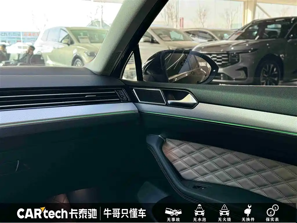 Volkswagen Magotan 2025 Facelift Public Edition 330TSI DSG Luxury фото 17