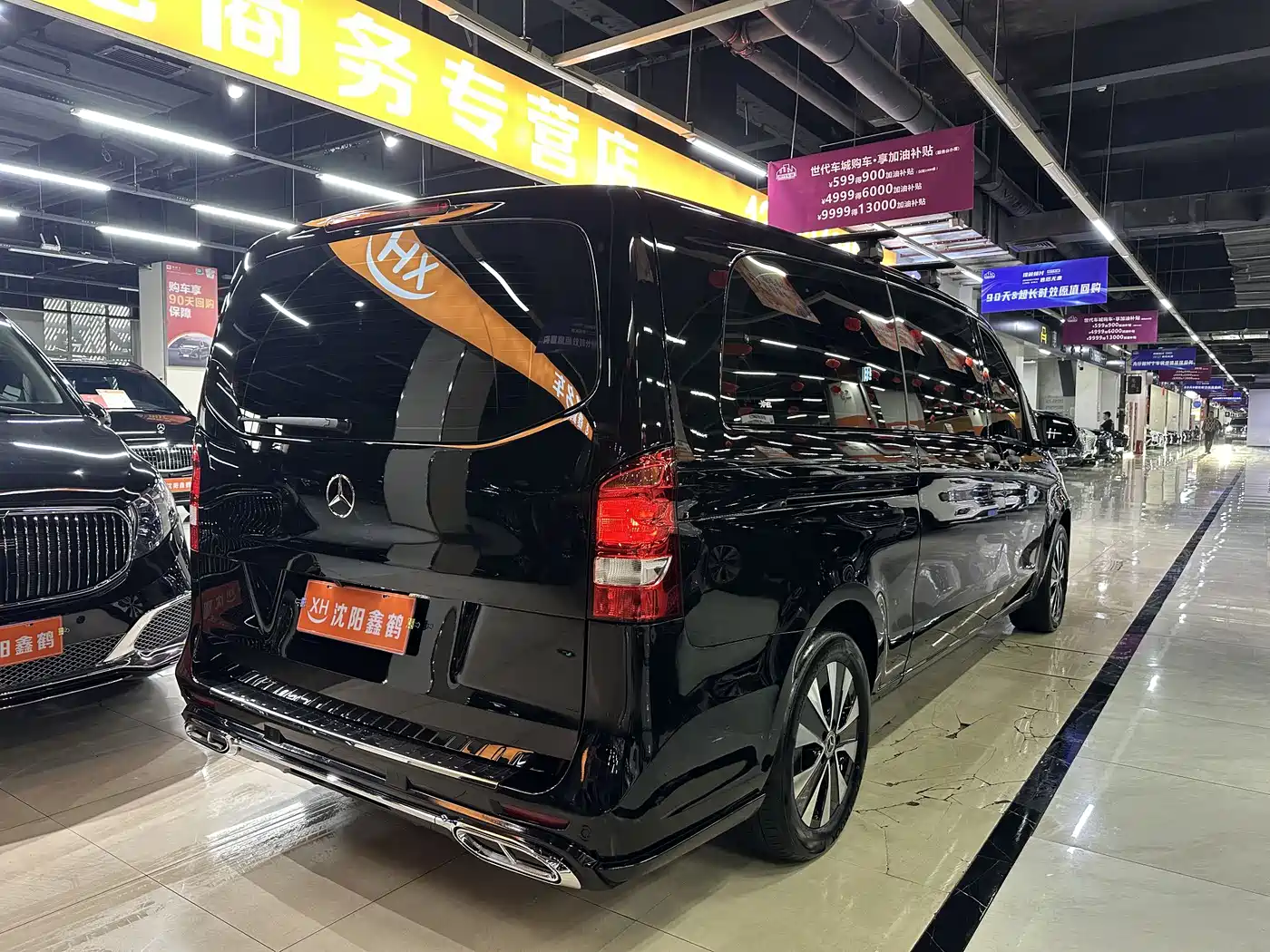 Mercedes-Benz Vito 2023 2.0T Elite 7-Seater фото 19