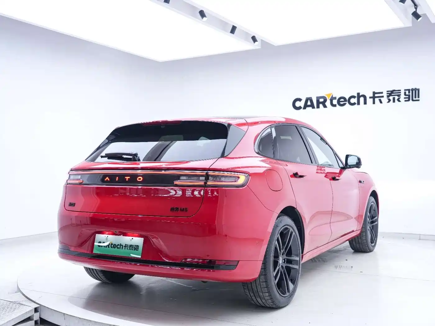 AITO Wenjie AITO M5 2025 Extended Range Ultra AWD фото 19