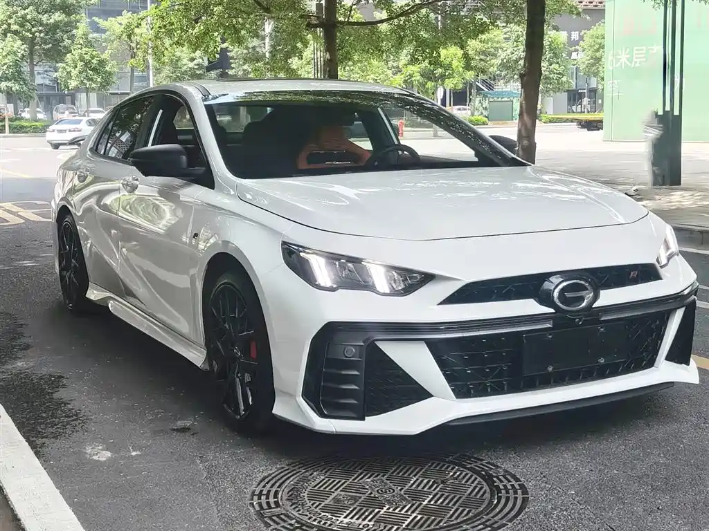 GAC Trumpchi Trumpchi Emkoo 2023 400T Auto R MAX фото 3