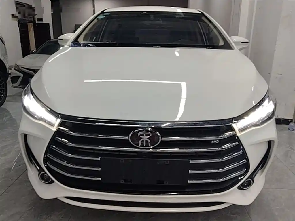 BYD Song MAX 2017 1.5T Auto Smart Luxury 7-Seater фото 3