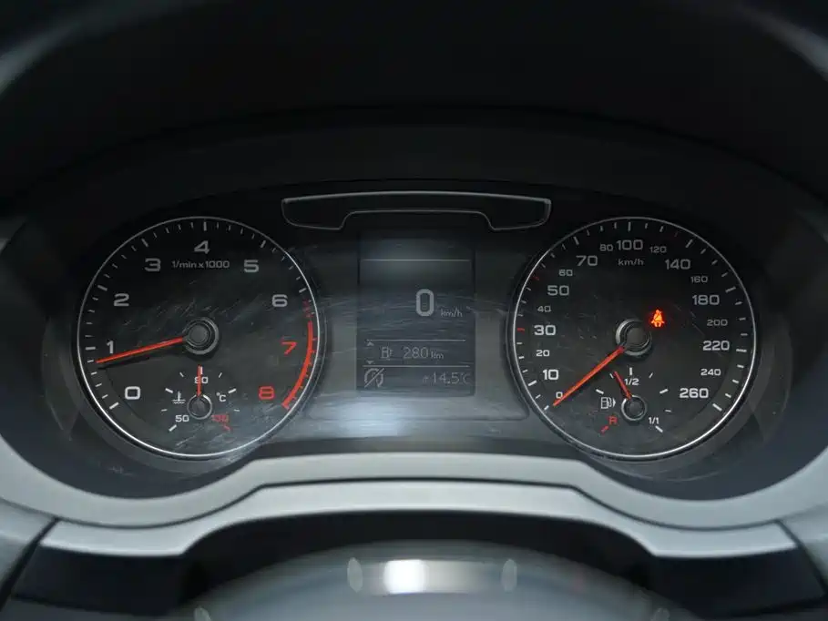 Audi Q3 2017 30 TFSI Style фото 6