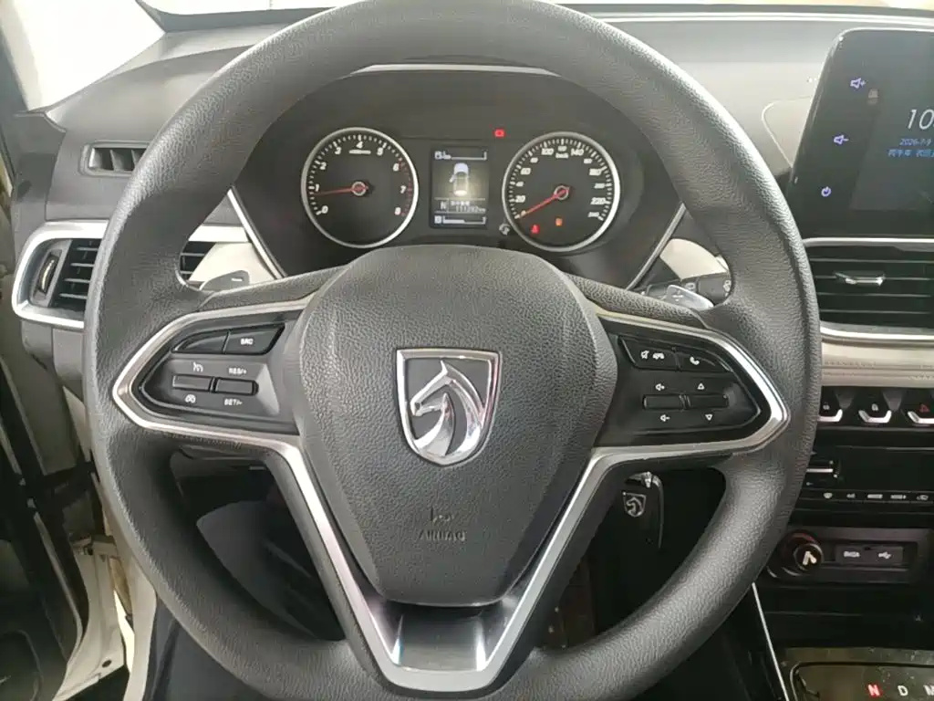 Baojun 530 2018 2018 1.8L Auto Luxury (China V)