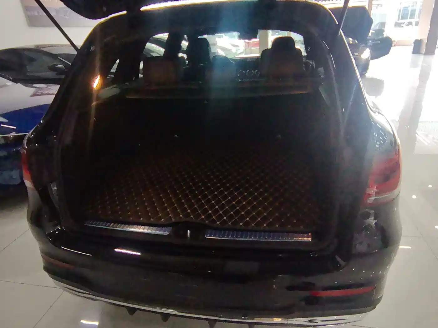 Mercedes-Benz GLC 2021 GLC 300 L 4MATIC Sporty фото 12