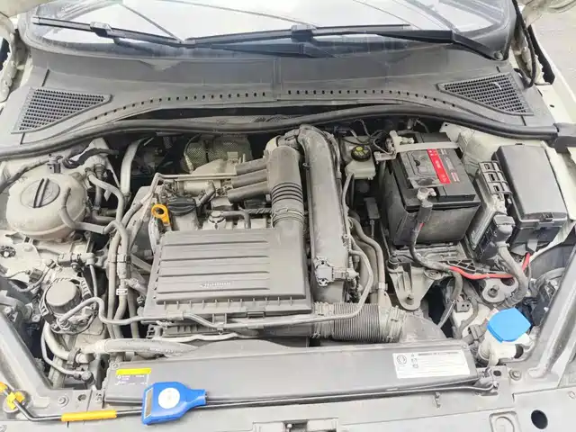 Volkswagen Bora 2019 Facelift 280TSI DSG Elite China VI — фото 3