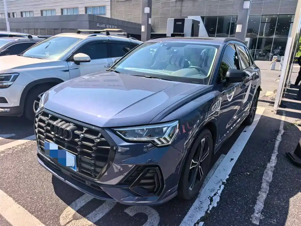 Audi Q3 2021 35 TFSI Fashion Sport