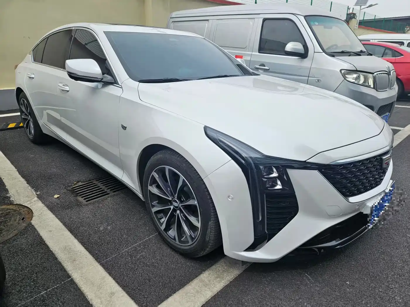 Cadillac CT5 2025 Model 28T Urban Sport Edition