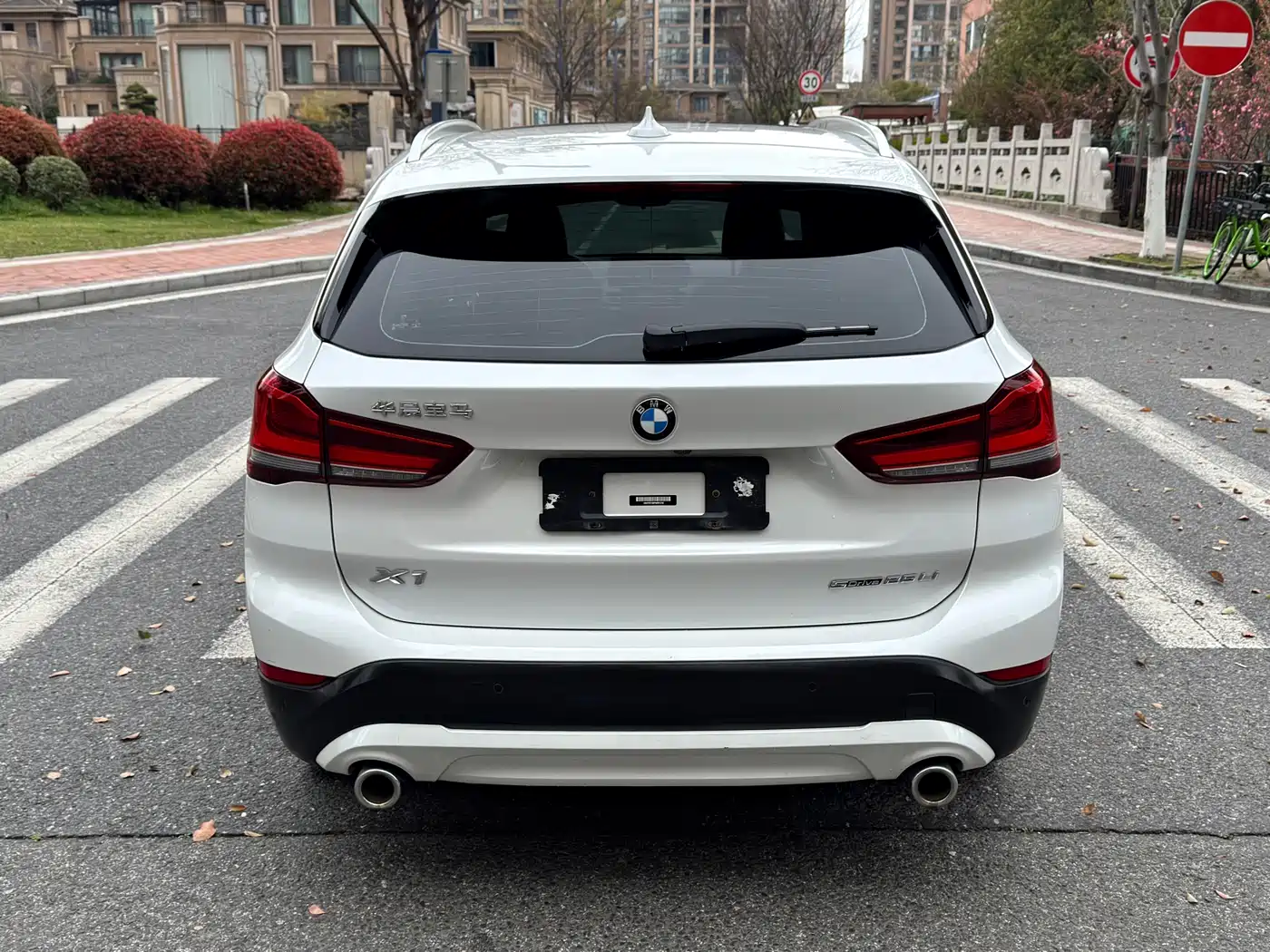 BMW X1 2022 sDrive25Li Leading фото 5