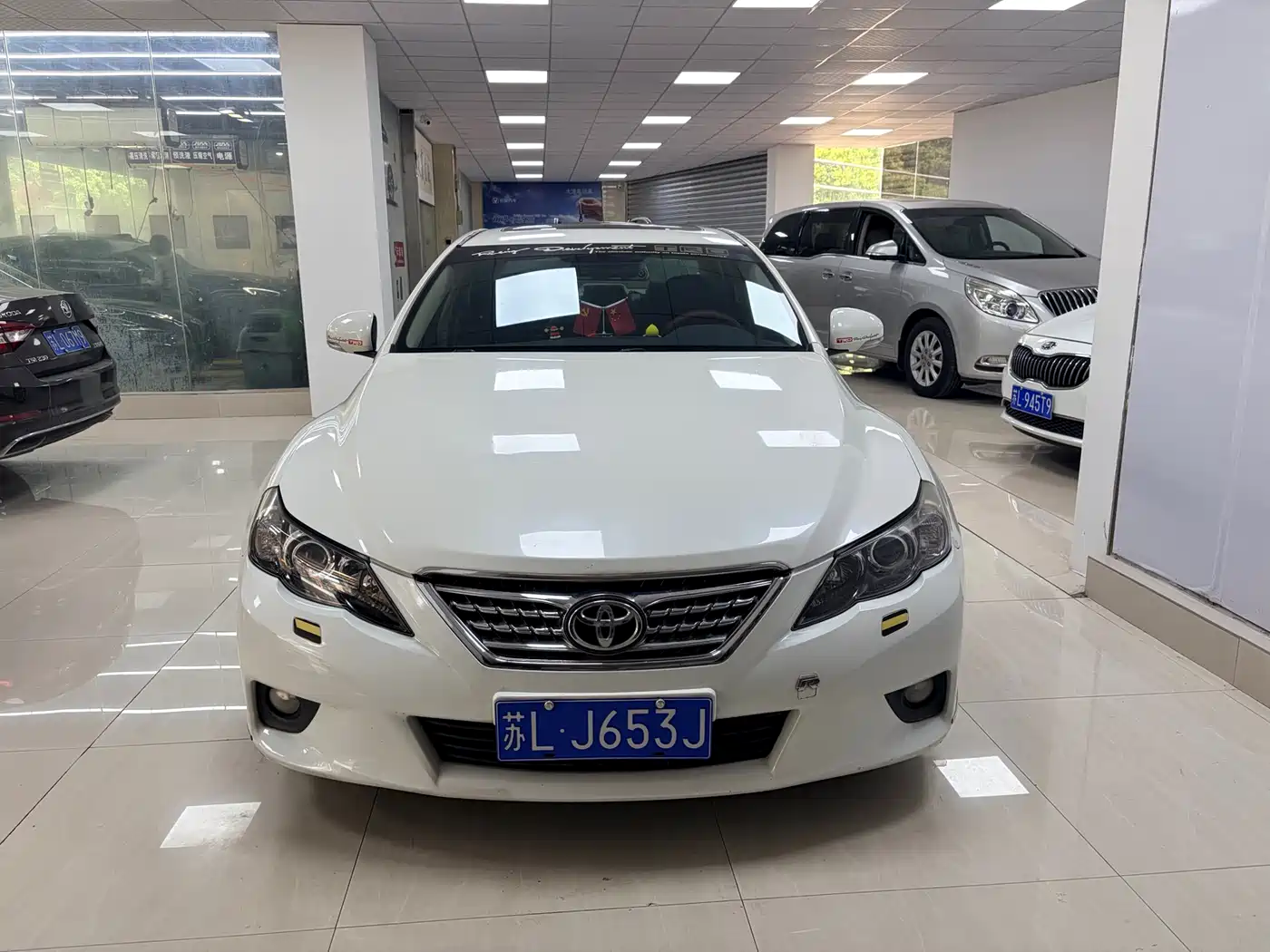 Toyota Reiz 2010 2.5S Style Elite Edition фото 2