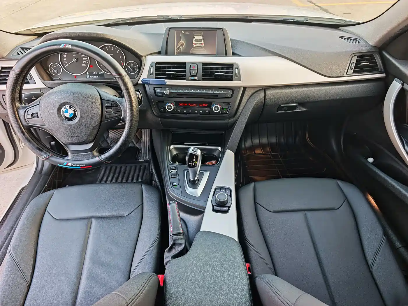 BMW 3 Series 2014 320Li Fashion фото 11