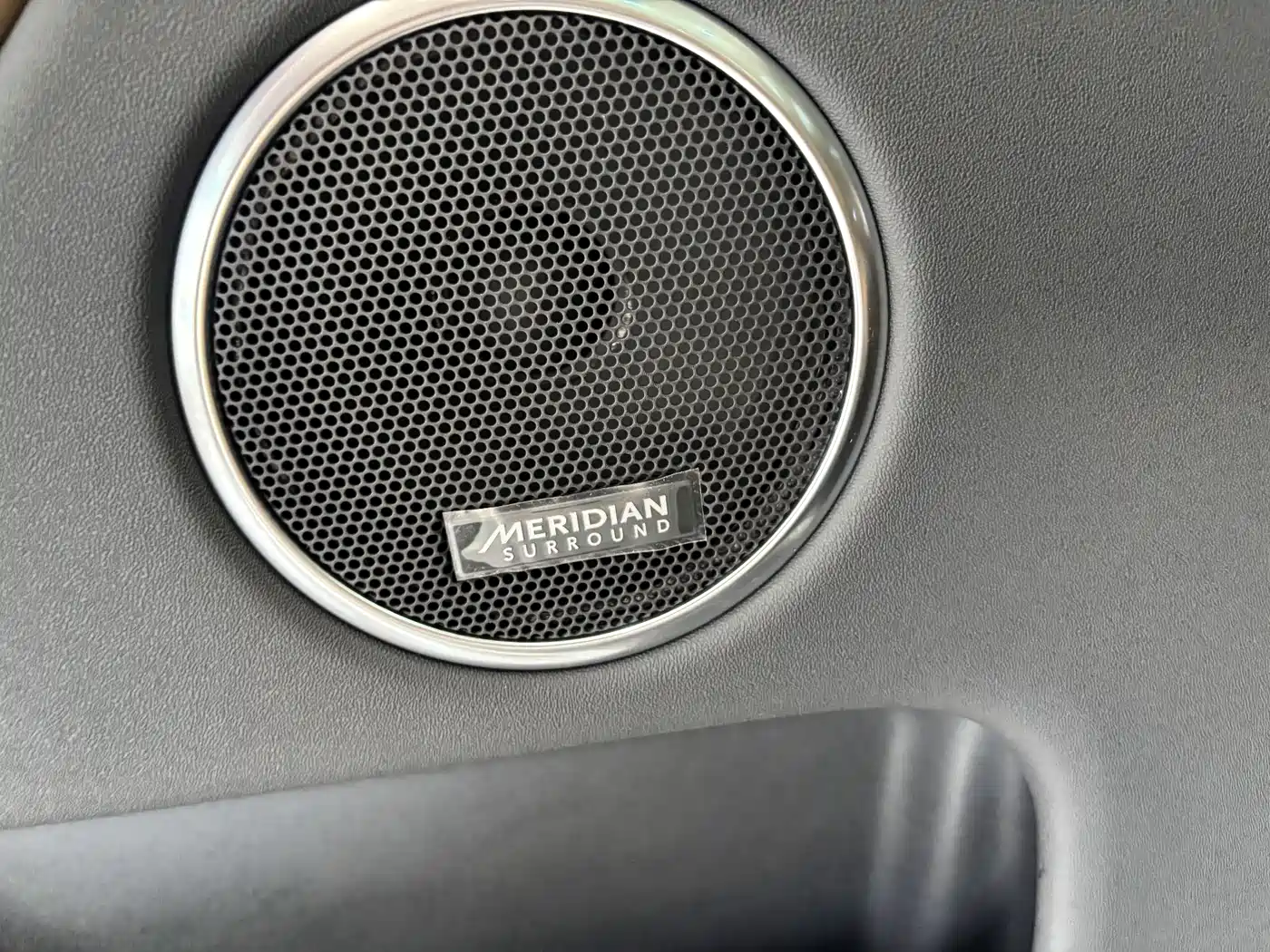 LAND ROVER DISCOVER SPORTS