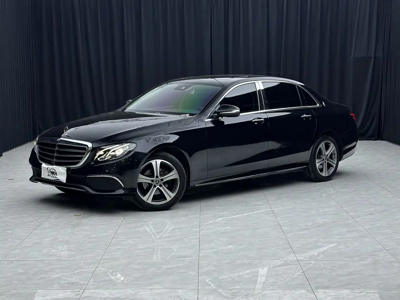 Mercedes-Benz E-Class 2016 E 200 L Sport Type