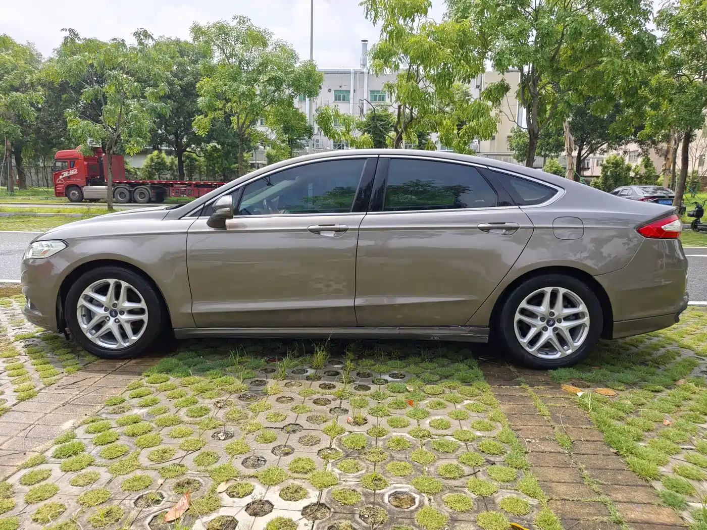 Ford Mondeo 2013 2013 Model 1.5L GTDi180 Fashion