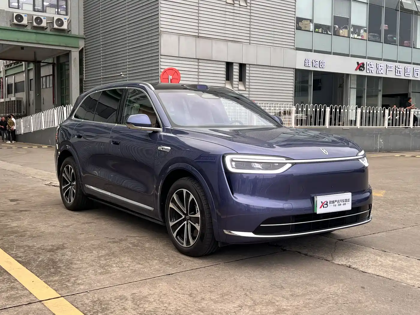 AITO Wenjie AITO M7 2026 Extended Range Ultra AWD 5-Seater фото 2