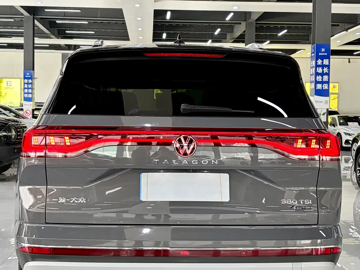 Volkswagen Talagon 2022 380TSI 4WD Luxury Premium Pro Edition 7-Seater фото 5