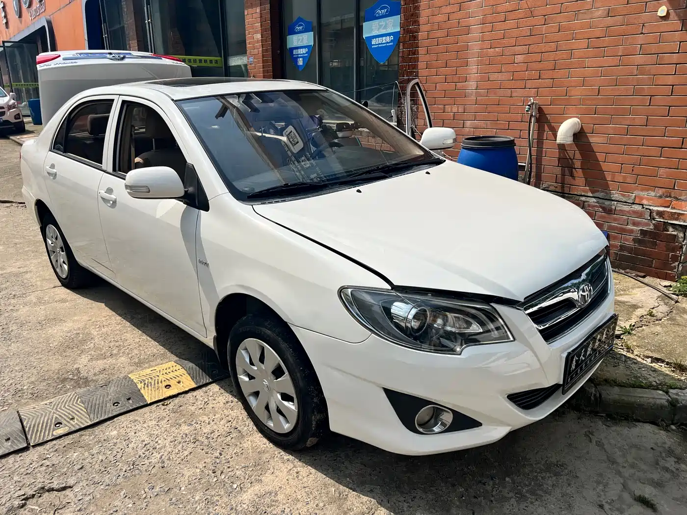 Toyota Corolla 2013 1.6L Automatic Excellence Edition фото 3
