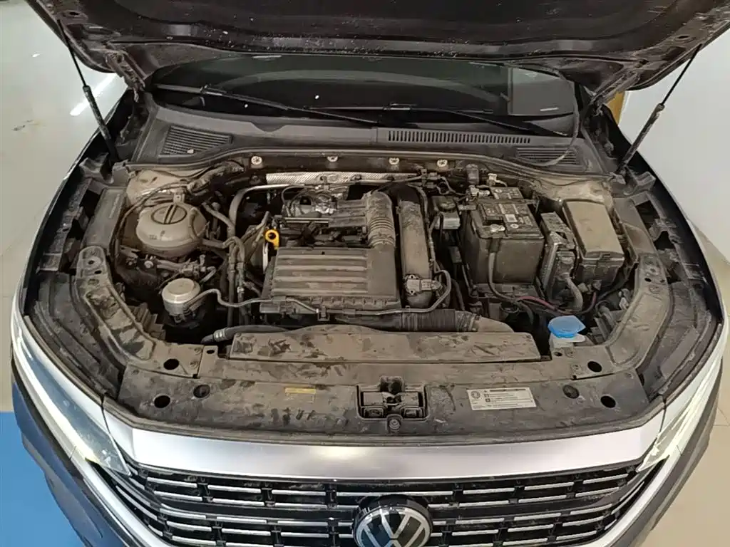 Volkswagen Passat 2023 Facelift 280TSI Business Edition фото 20