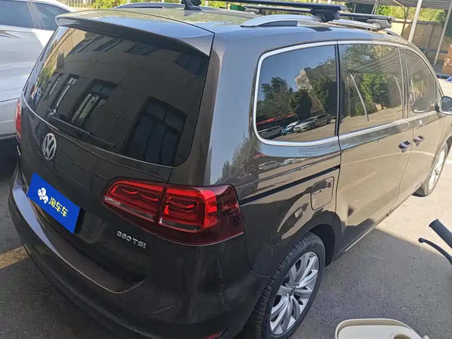 Volkswagen Sharan 2016 380TSI Premium 7-seater фото 3