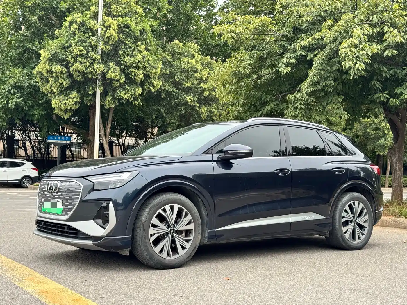 2025 Audi Q4 e-tron