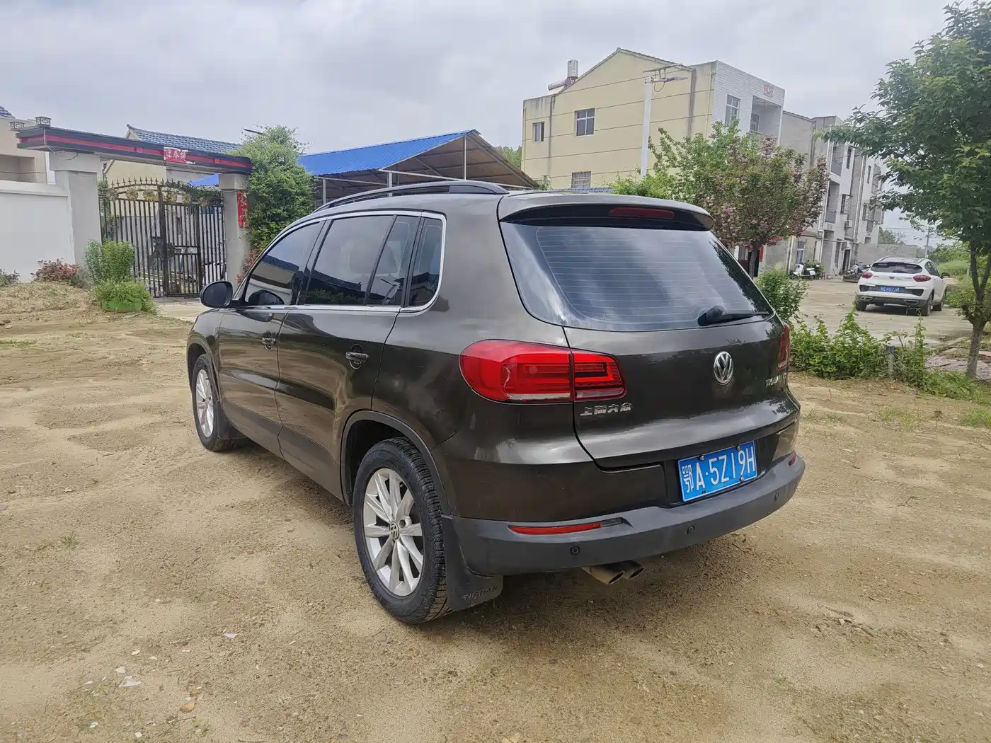 Volkswagen Tiguan 2015 1.8TSI Automatic 2WD Comfortline фото 6