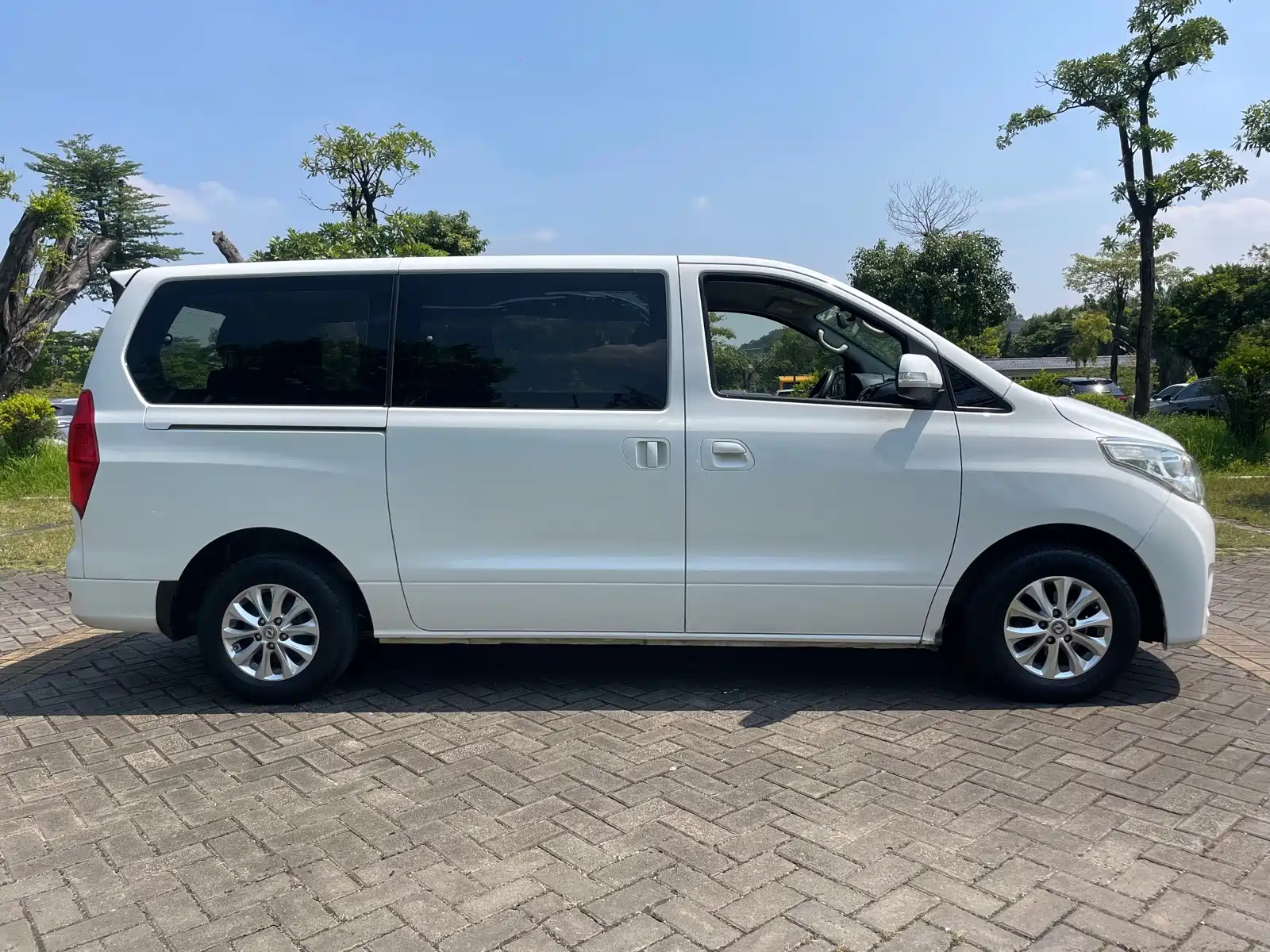 Photo 11 - Dongfeng Fengxing Fengxing F600