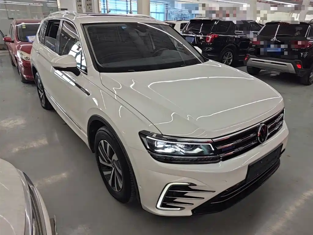 Volkswagen Tiguan L PHEV 2021 430PHEV Plug-in Hybrid Flagship фото 4