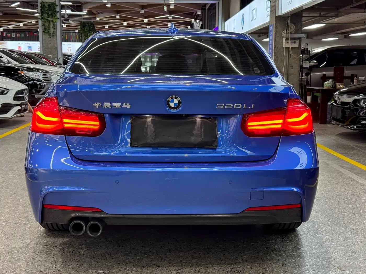 BMW 3 Series 2018 320Li M Sport Black Night Edition фото 5
