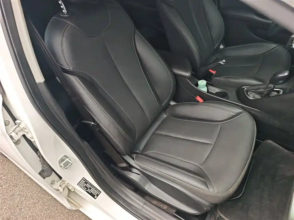 Buick Excelle 2021 Facelift Exemplar 1.5L Auto Elite фото 25