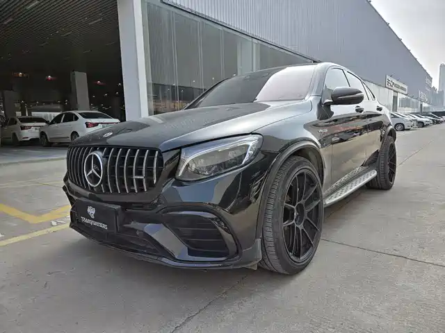 MERCEDES-BENZ GLC COUPE AMG